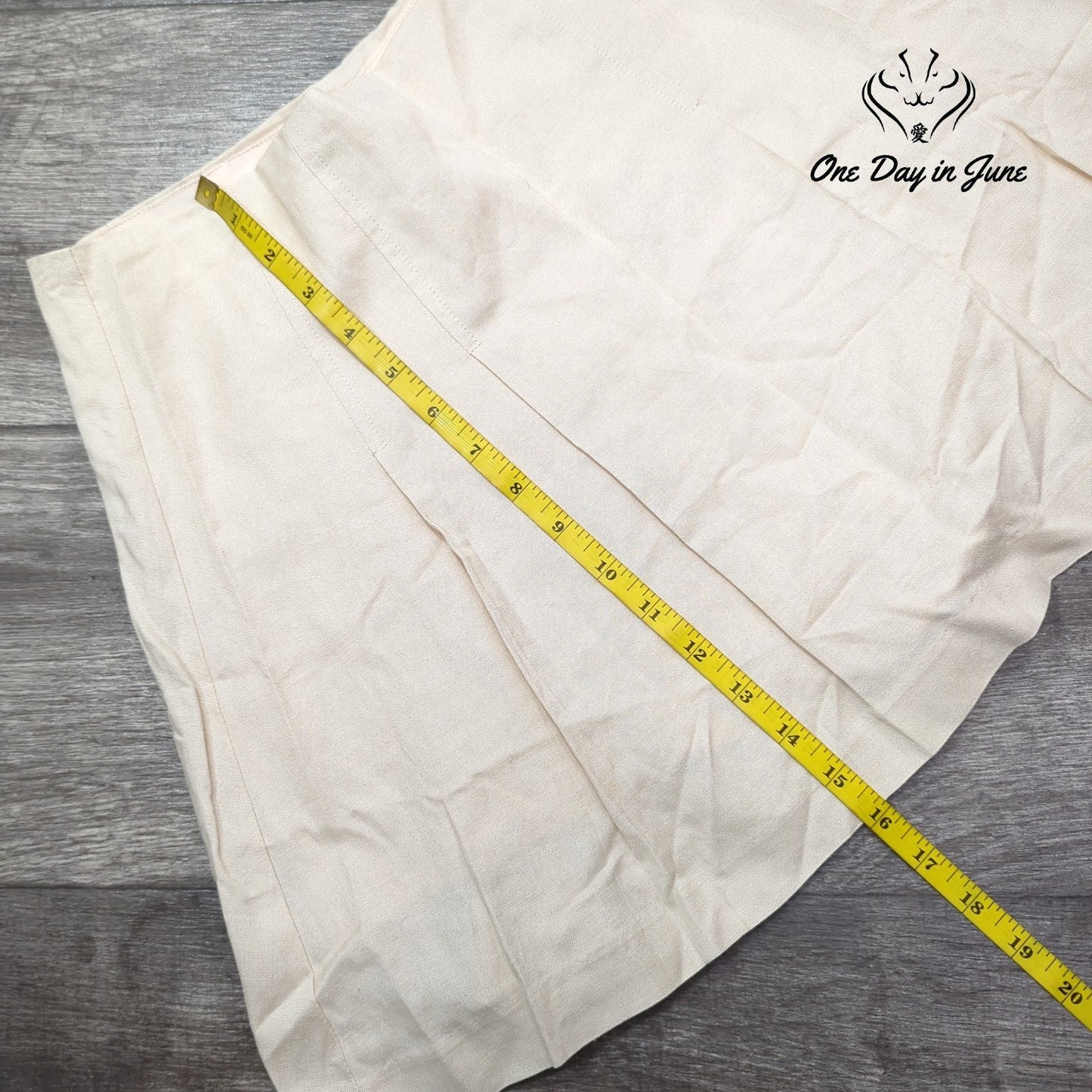 Astr Linen Mini Skort Size M