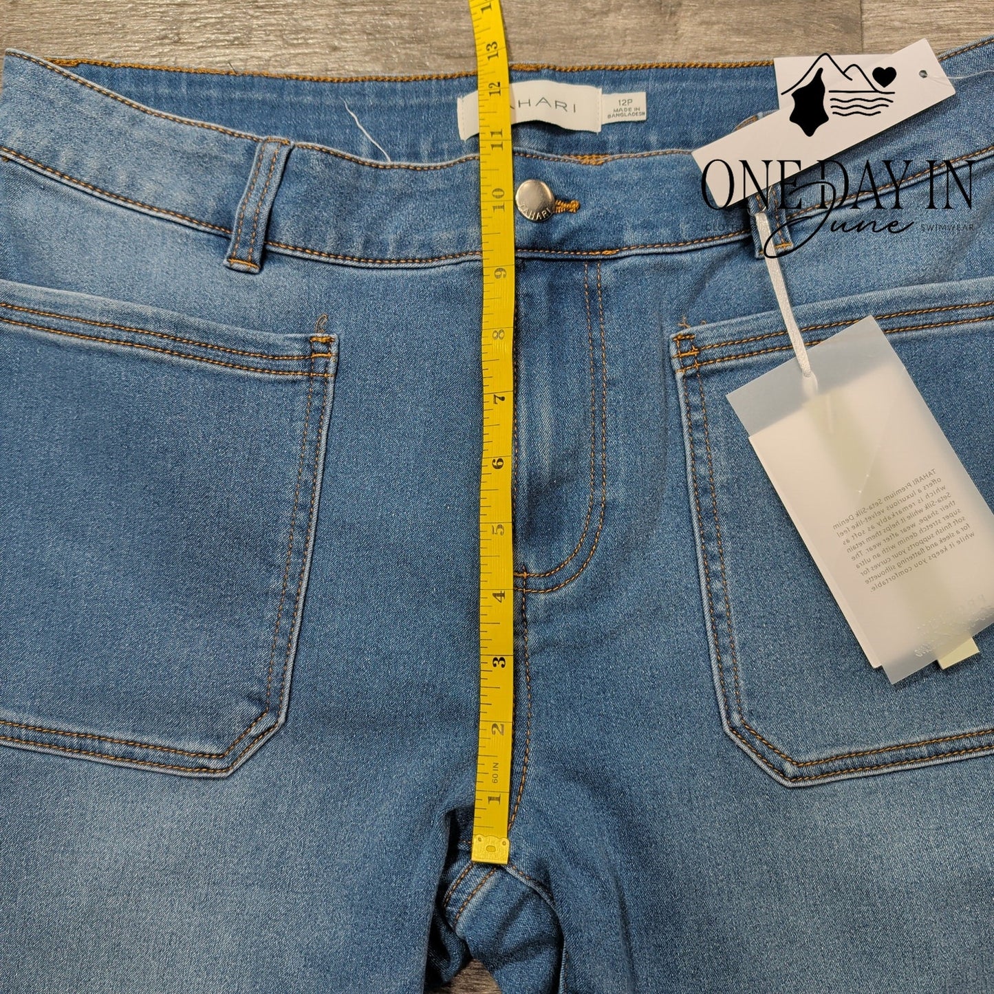 Tahari Petite Mid Rise Mini Boot Jeans Size 12P