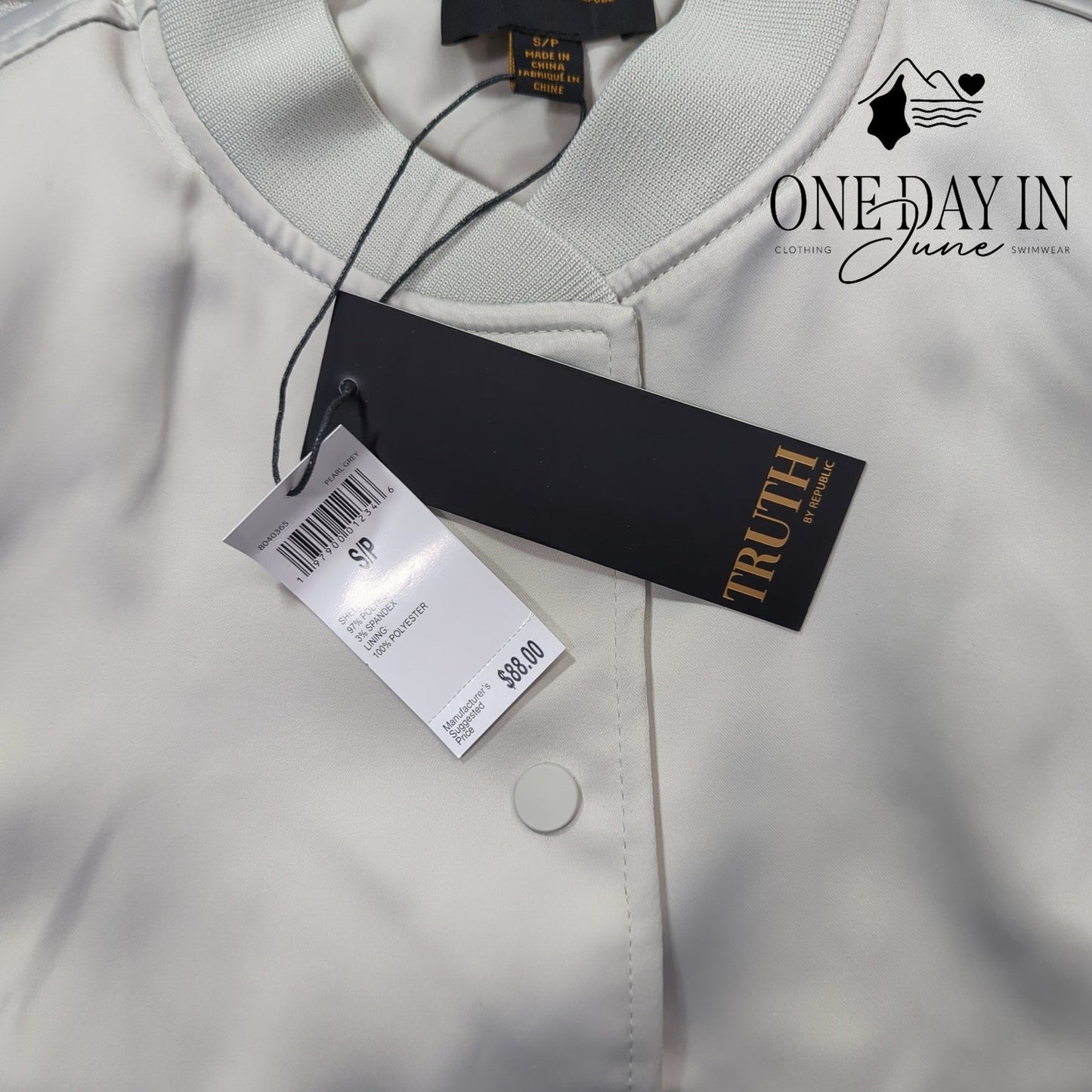 Truth Crop Snap Front Jacket Size S