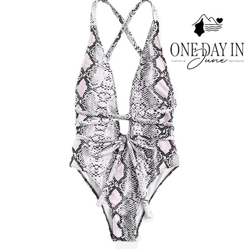 SweatyRocks Snakeskin Deep V Neck Wrap Tie One Piece Swimsuit NWT Size XL