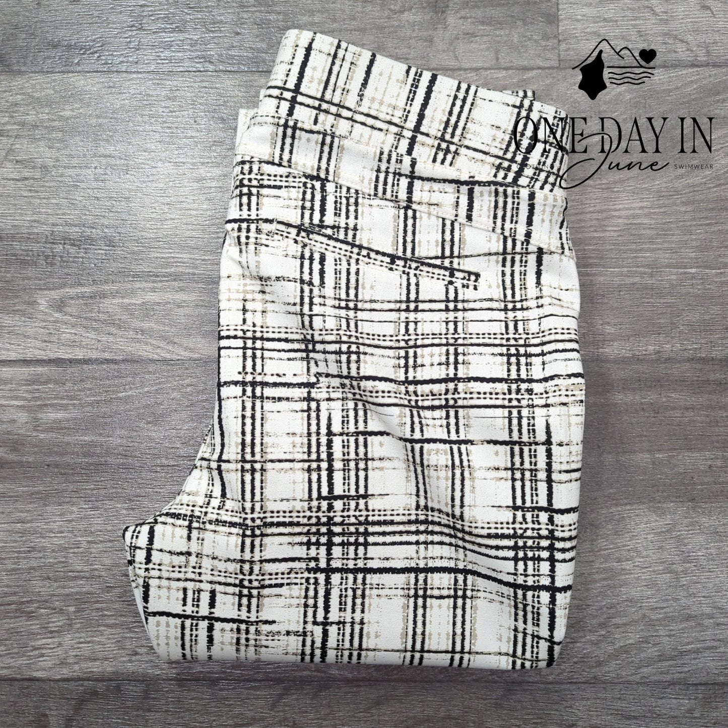 Liverpool White Whisper Leggings Size 12