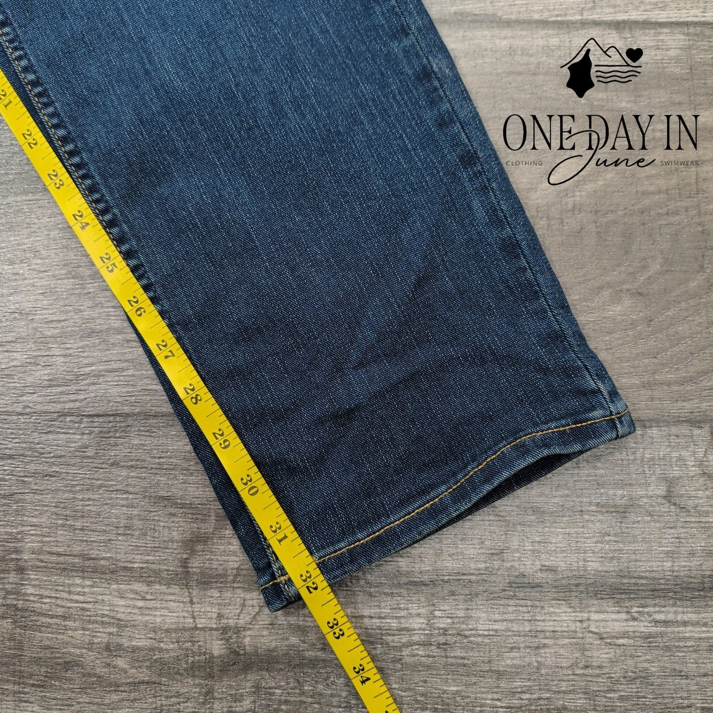 Calvin Klein Jeans Mens Slim Fit Aveon Blue Stretch Denim NWT $99 Size 34X32