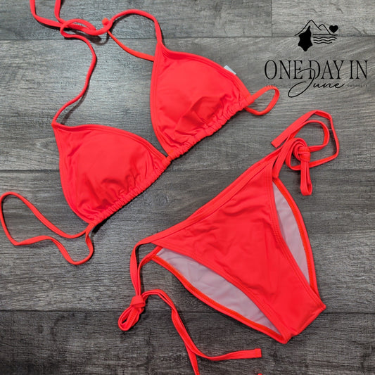 Atengnes Halter Tie Side Bikini Swimsuit Size M