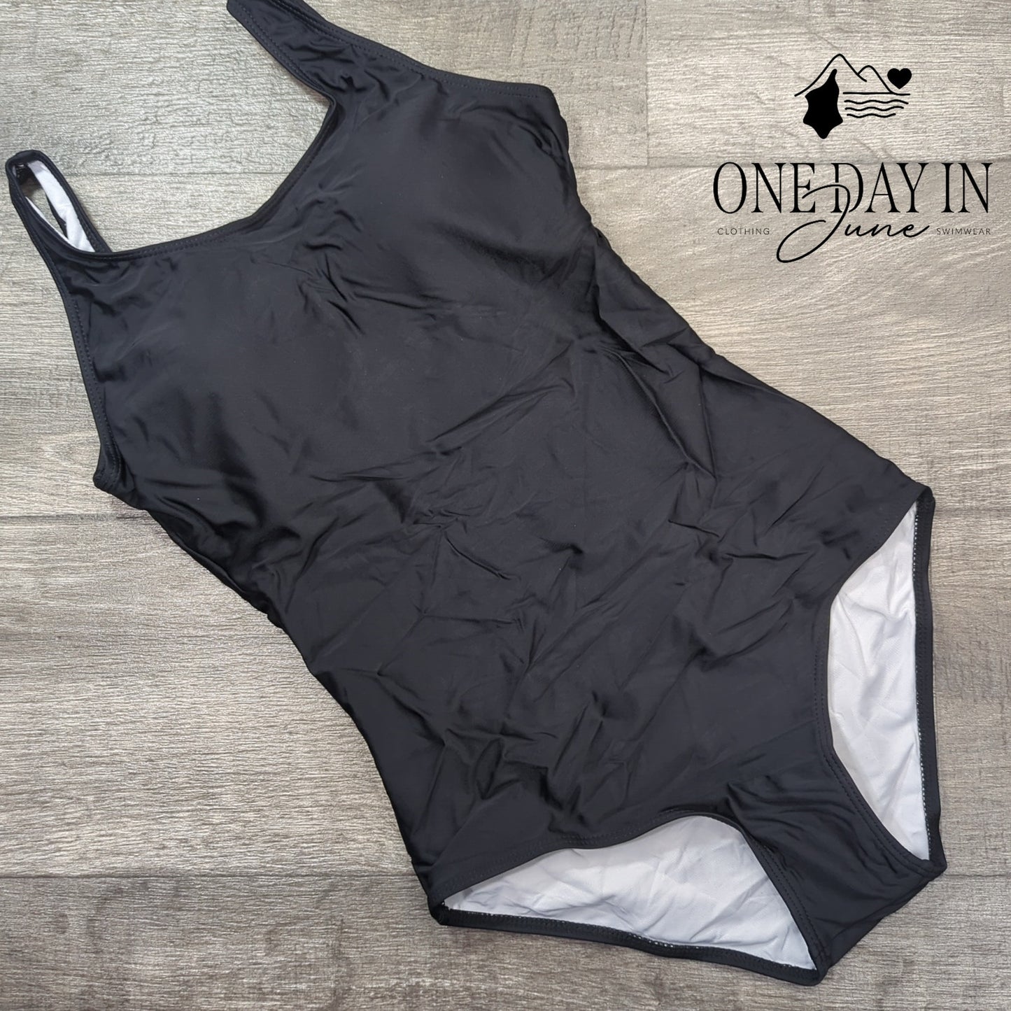 CharmLeaks Cage Back Athletic One Piece Swimsuit Size S