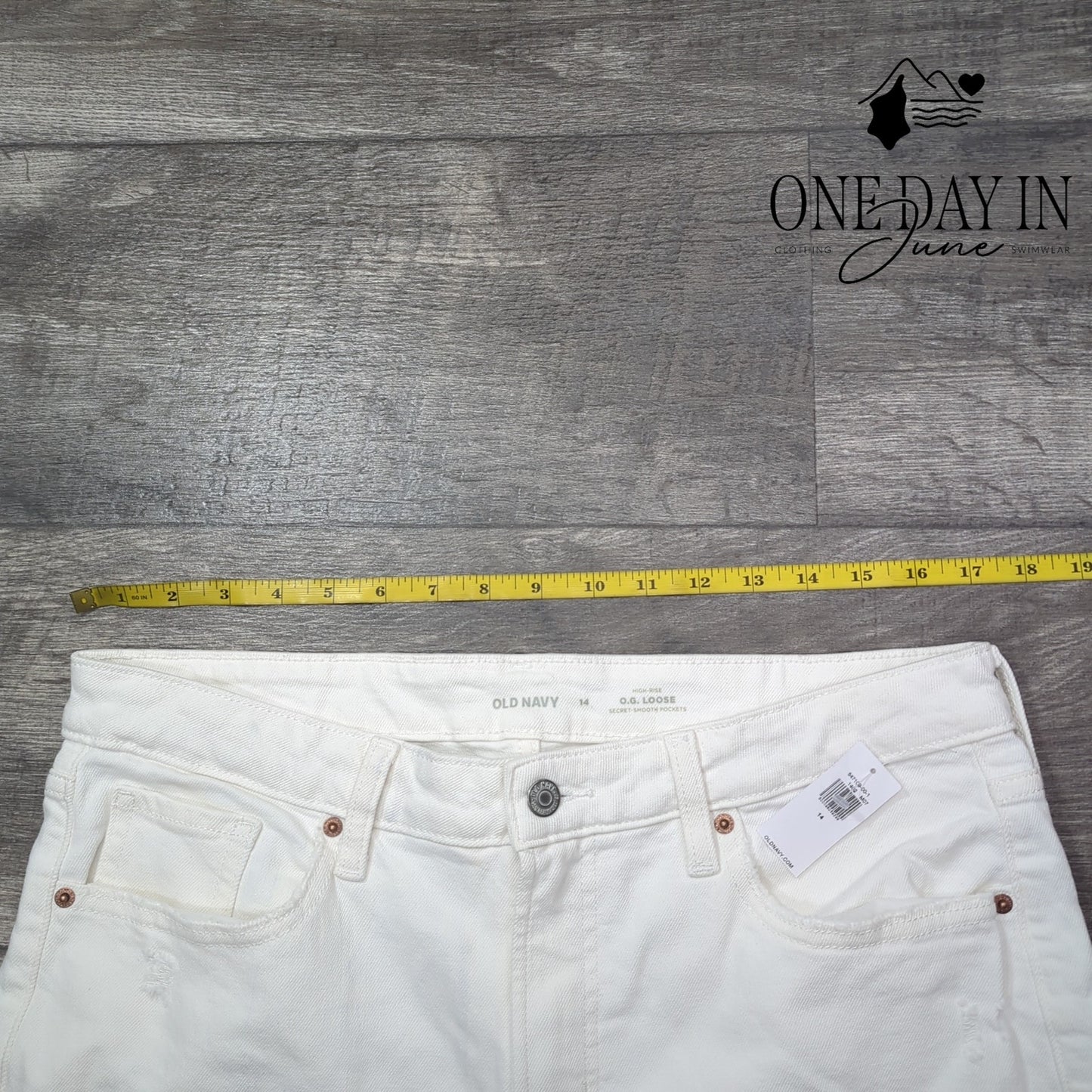 Old Navy High Rise OG Loose Distressed Jeans Size 14