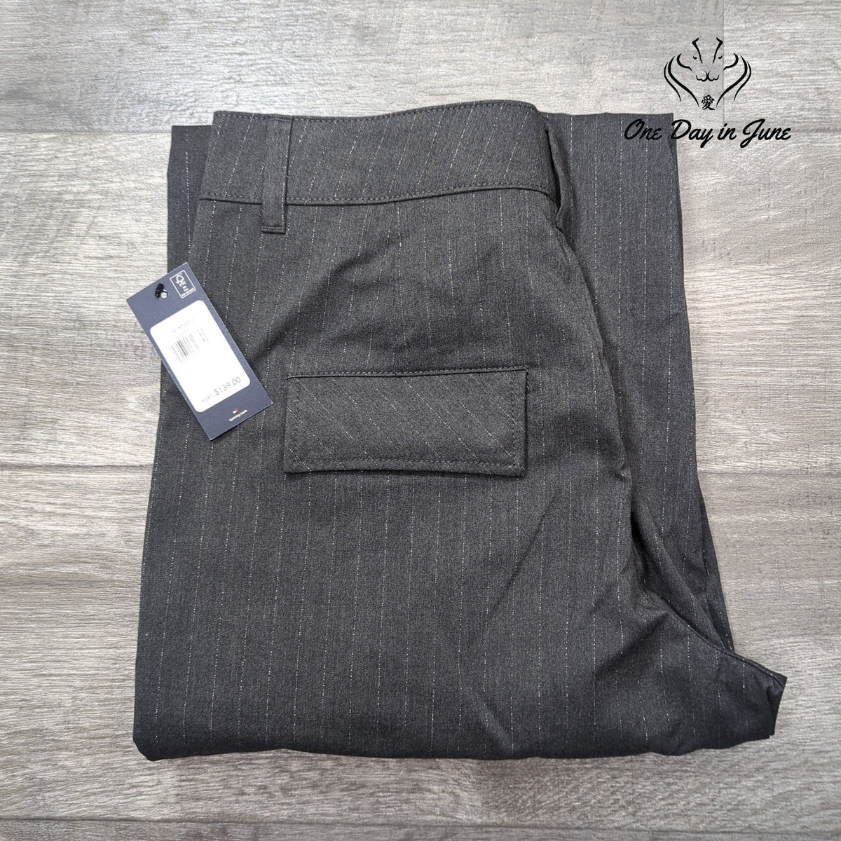 Tommy Hilfiger Metallic Pinstripe Wide Leg Cargo Pants Gray NWT Size 8