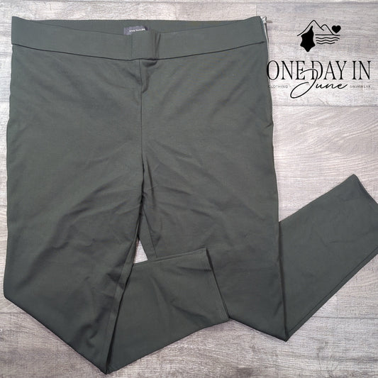 Ann Taylor Side Zip Ankle Pants Size 18