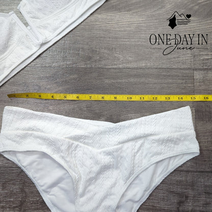 Charmleaks V Wire Textured Bikini Swimsuit Size L