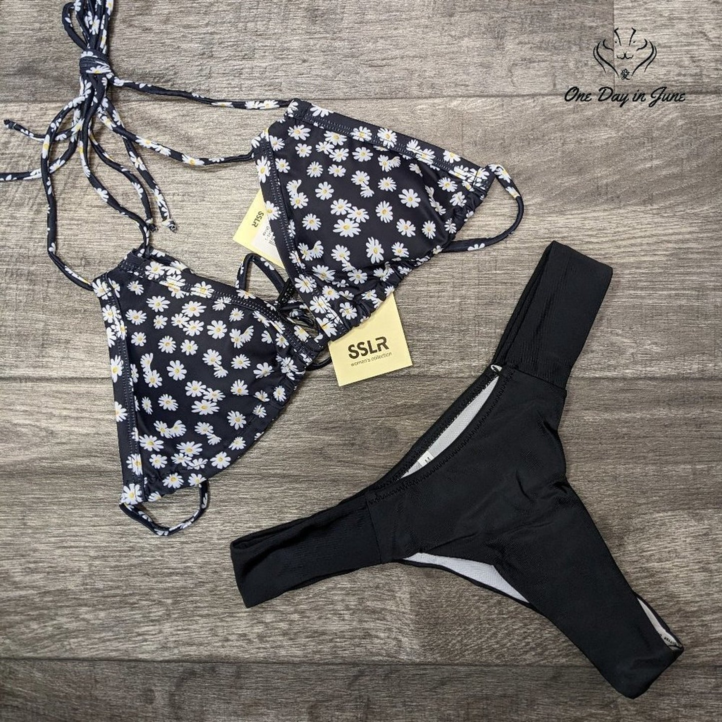 SSLR Daisy Triangle Ruched Bottom Bikini Size M
