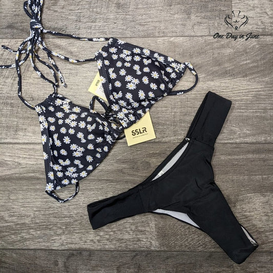 SSLR Daisy Triangle Ruched Bottom Bikini Size M