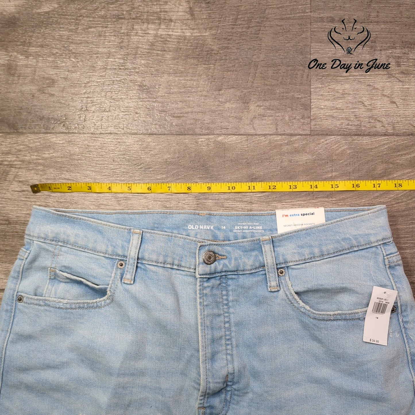 Old Navy Sky hi A Line Denim Shorts Size 14