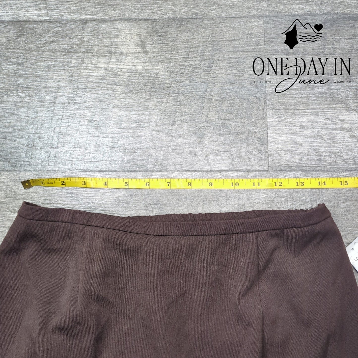 City Girl by Nancy Bolan Lined Midi Skirt Size 4