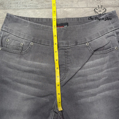 Rekucci Ease Into Comfort Capri Jeans Size 8