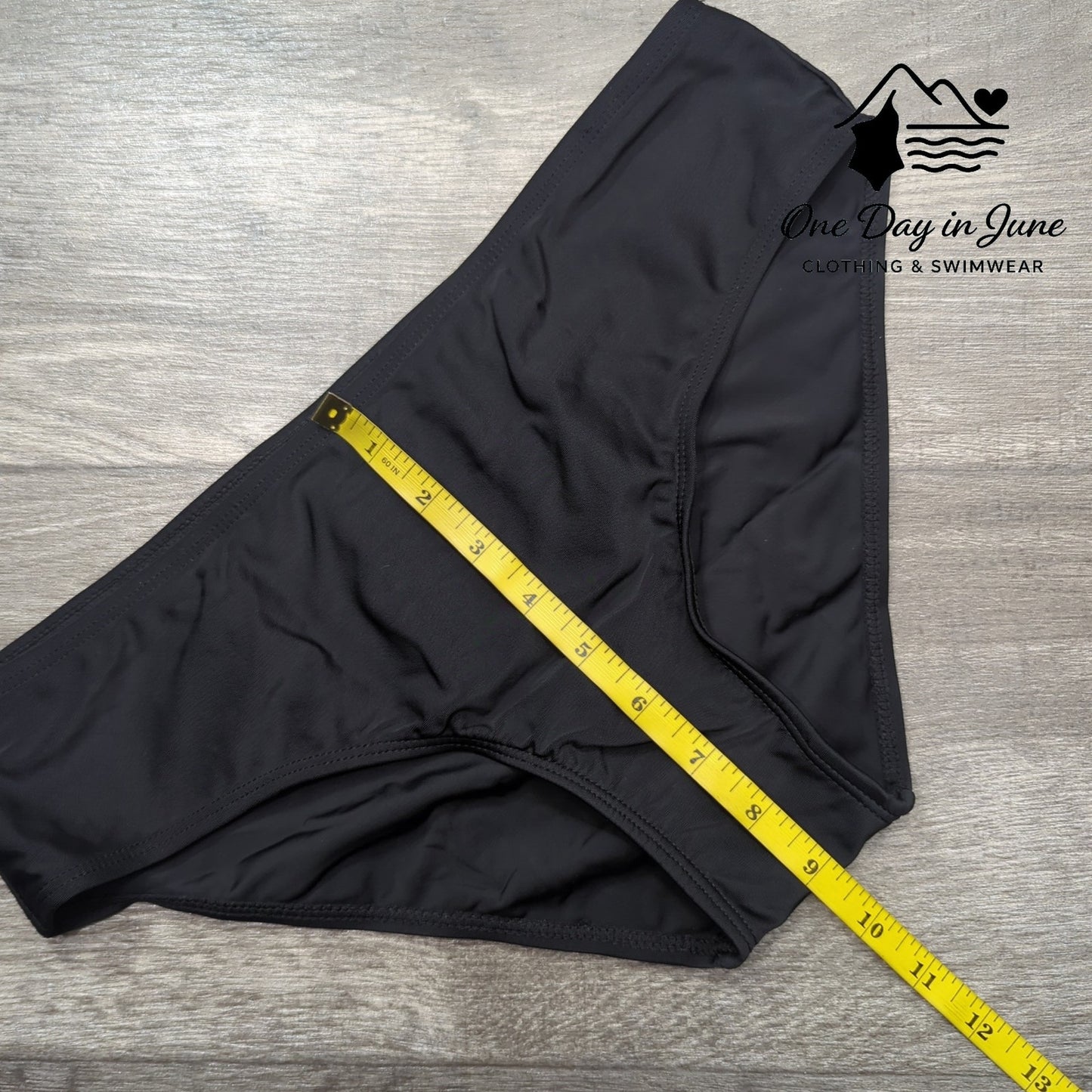 Amzbrly Moderate Coverage Bikini Bottom Size M