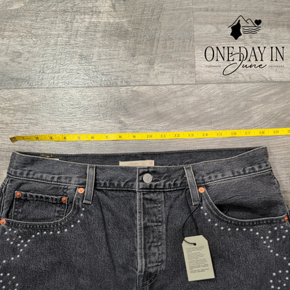 Levi's Premium Icon Studded Denim Mini Skirt Black NWT Size 14 (32)