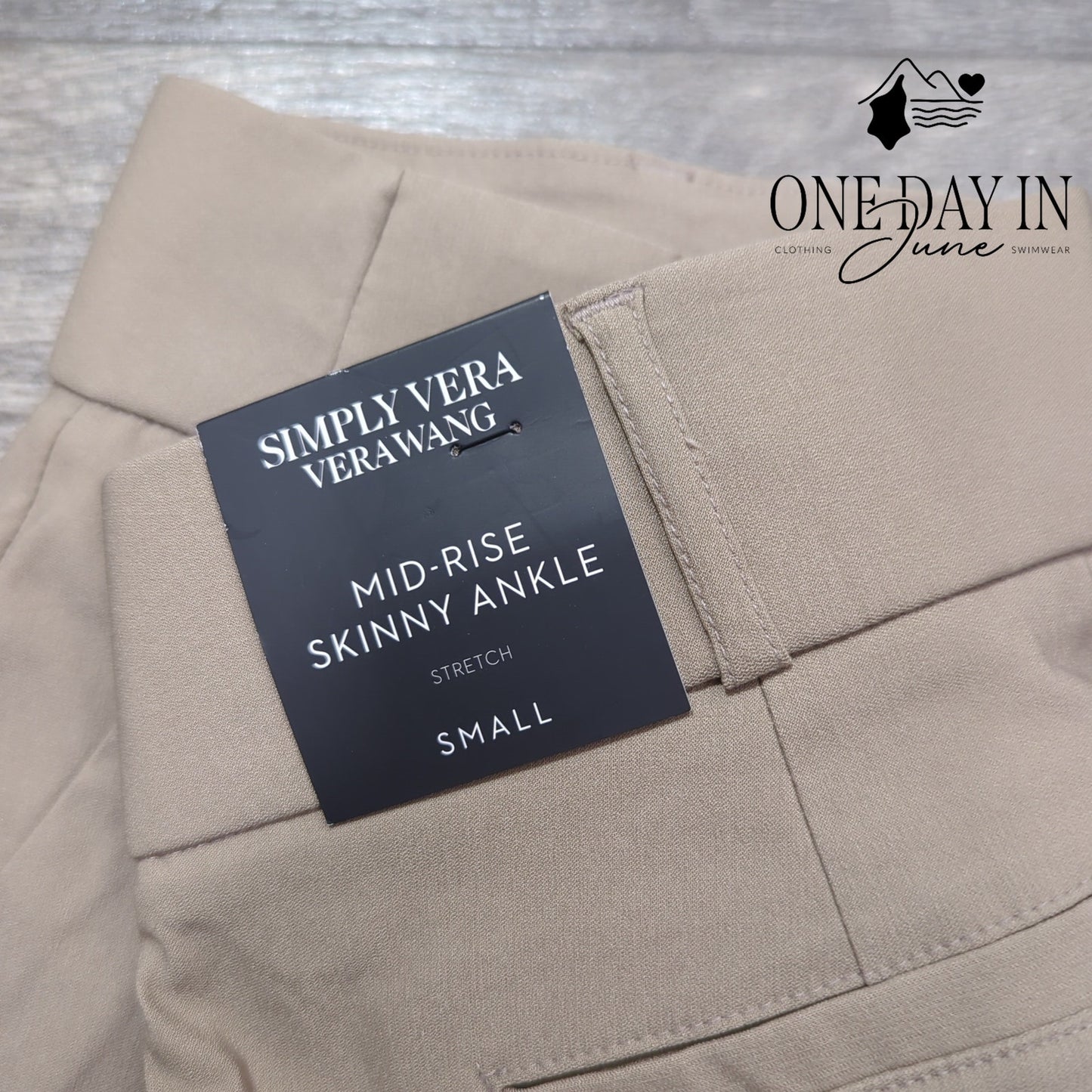 Simply Vera Mid Rise Skinny Ankle Pants Size S