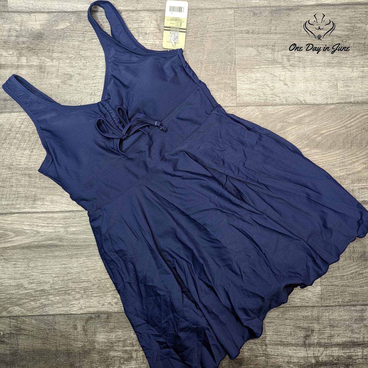 Shekini Skirted One Piece Swimdress Size M