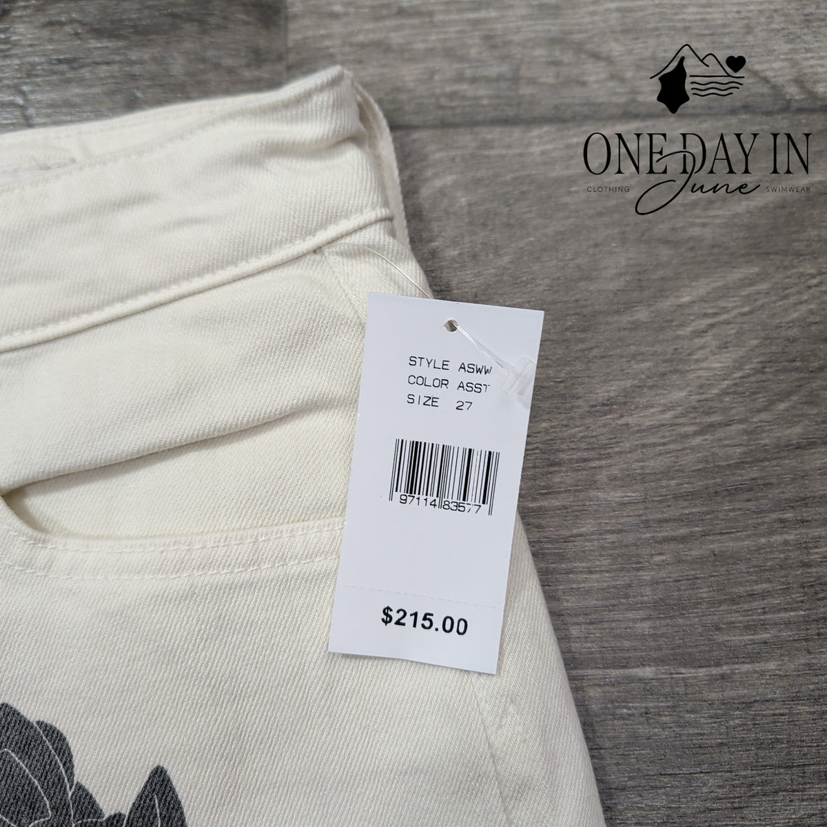 AG Adriano Goldschmied The Tomas Baggy Straight Jeans Graphic Print NWT Size 4