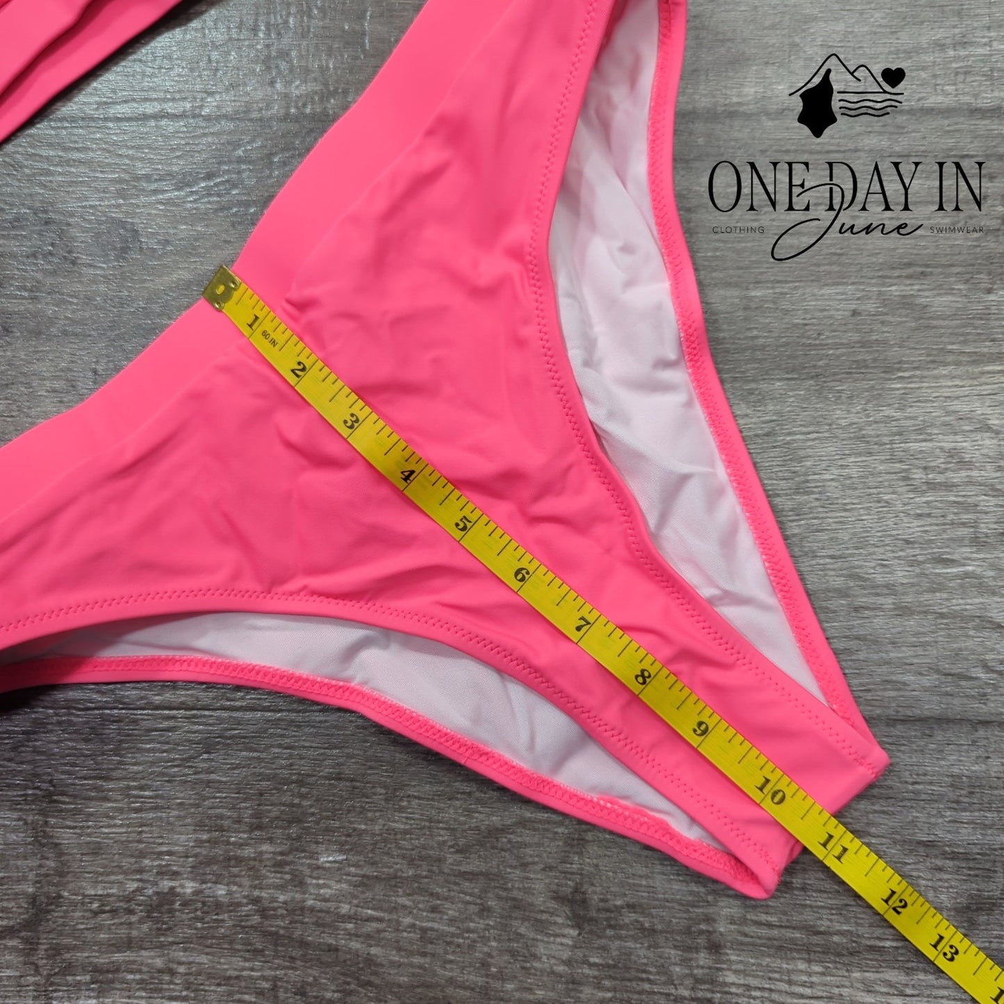 Pink Queen Crop Bikini Swimsuit Size M