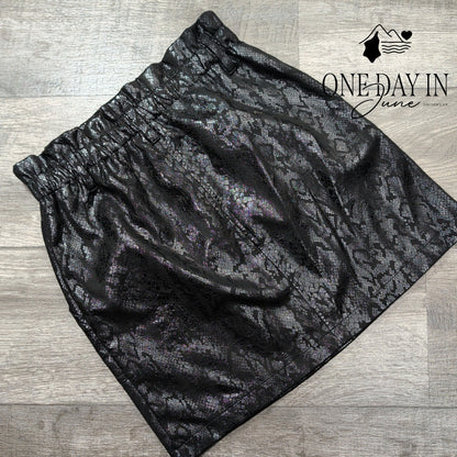 Haute Monde High Waist Snake Skin  Skirt Size M