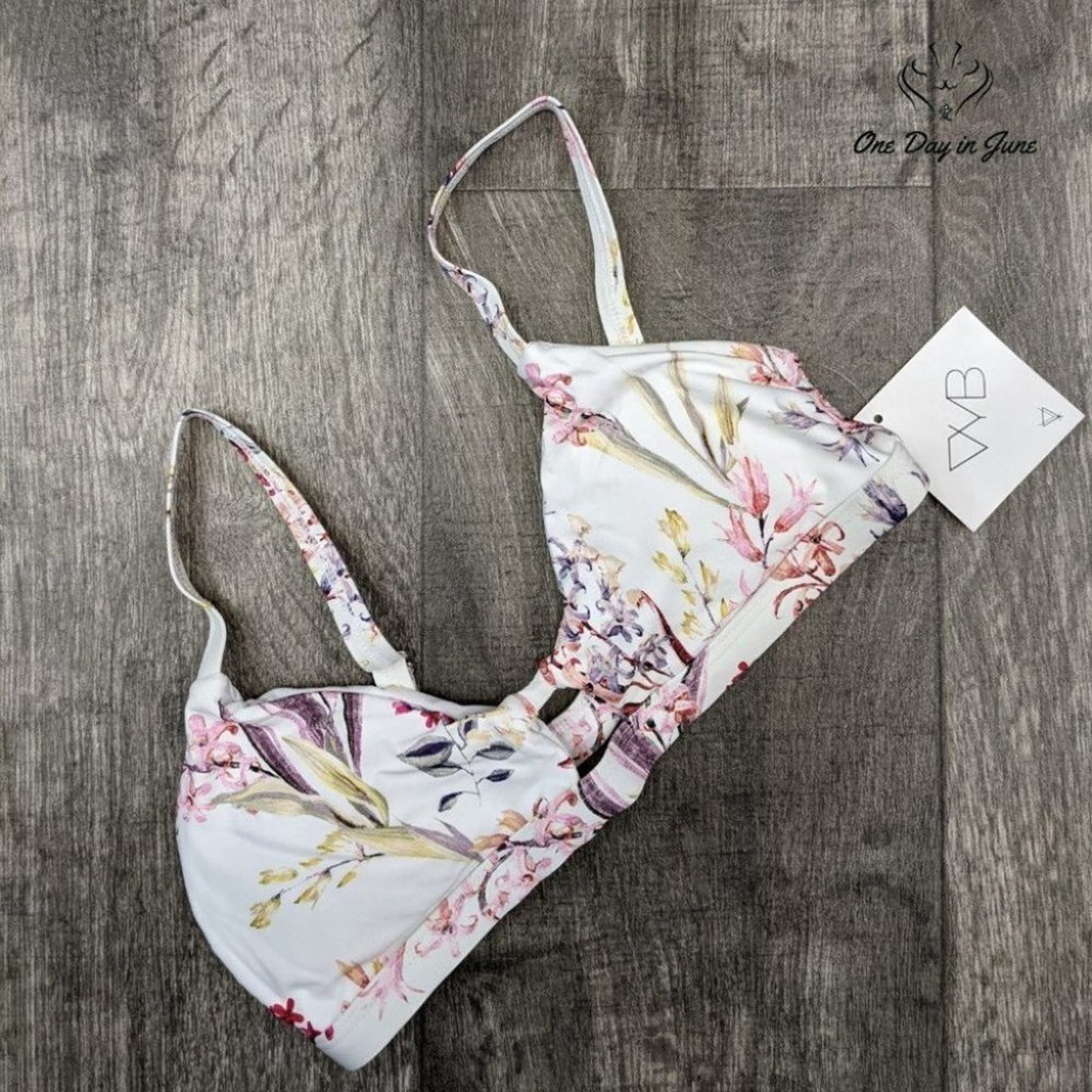 Vicious Young Babes Grounded Keyhole Bralette Bikini Top Swimsuit Size S