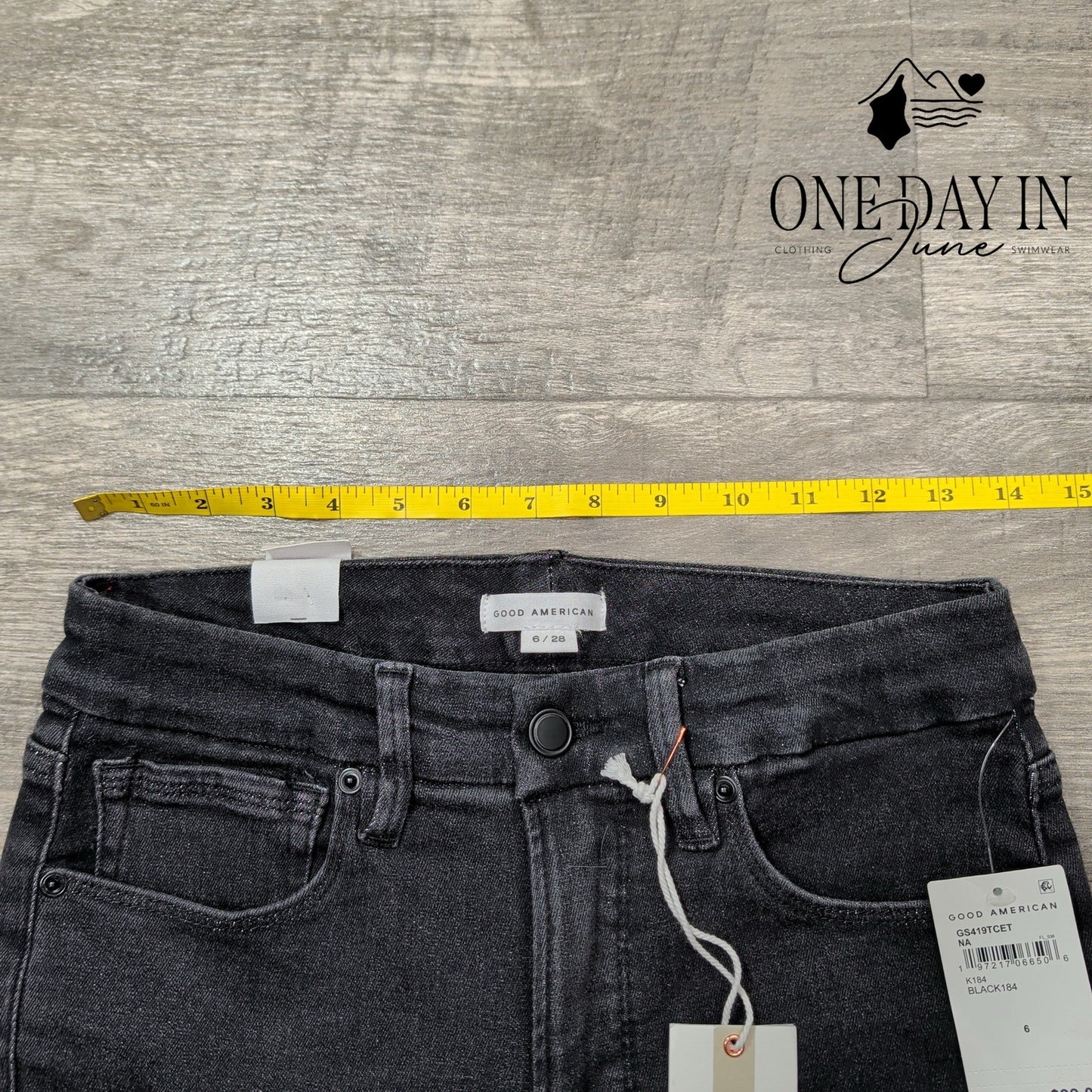 Good American Good Legs Straight Leg Jeans Size 6 (28)