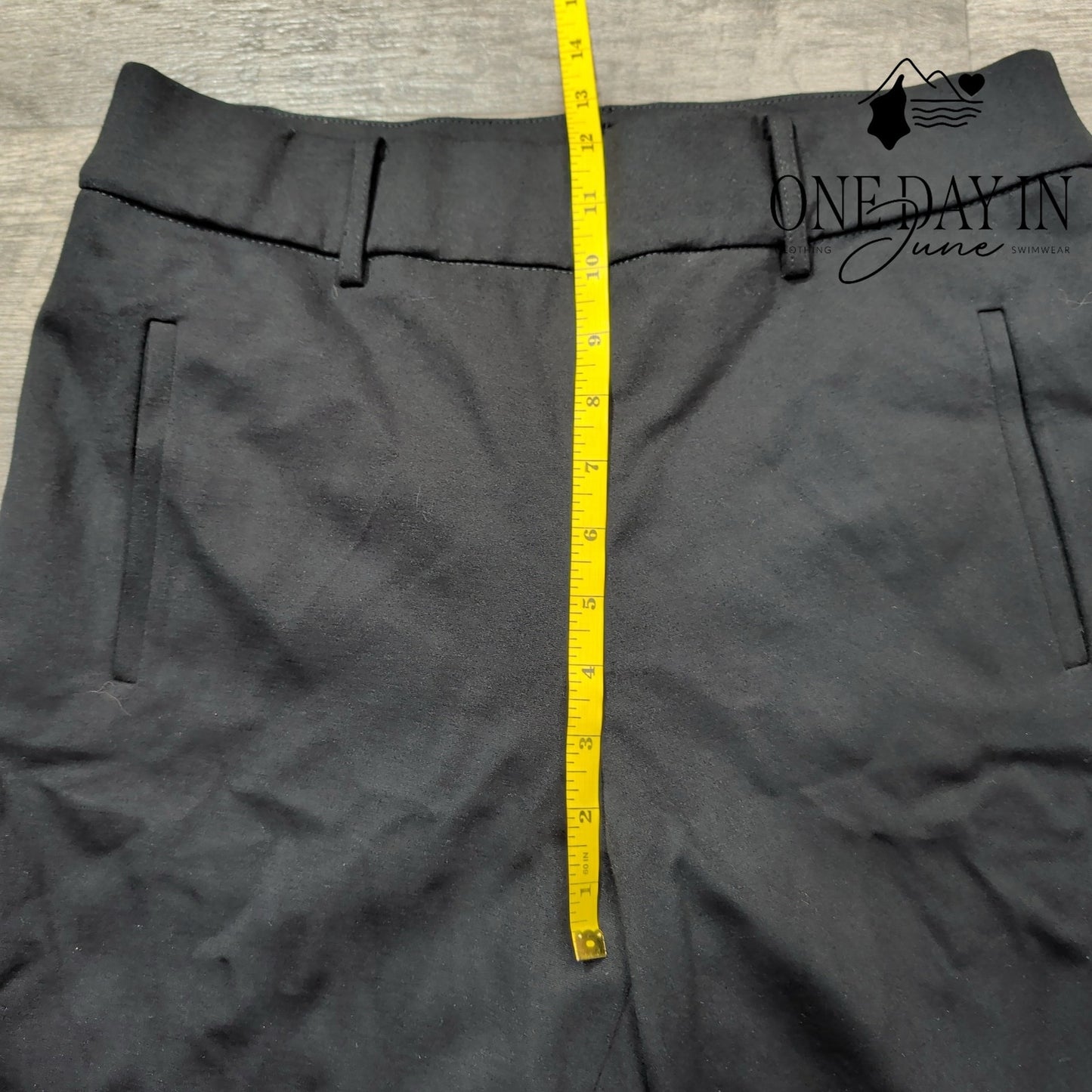 Bar III Crop Pants Size M