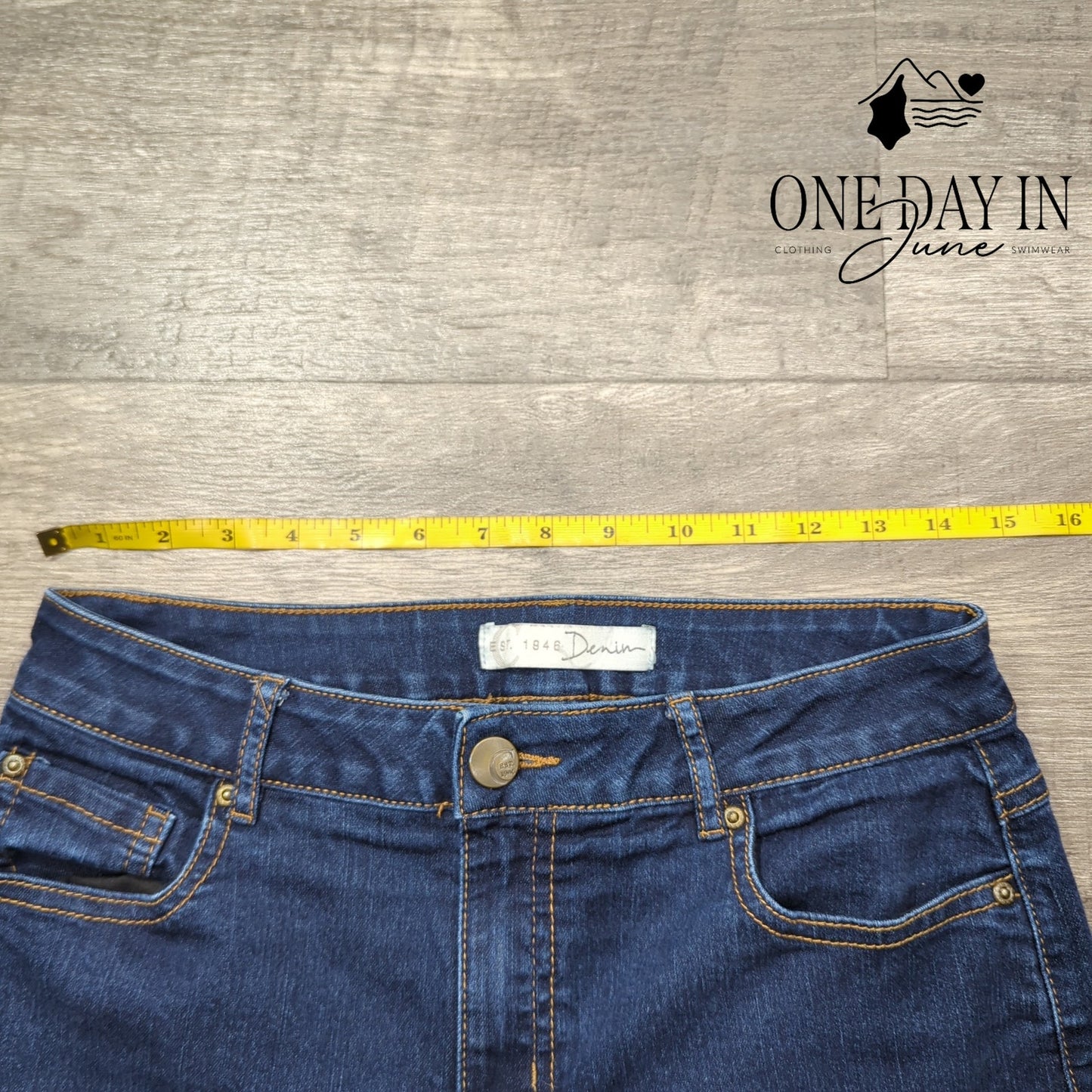 Cato Classic Fit Straight Leg Jeans Size 8