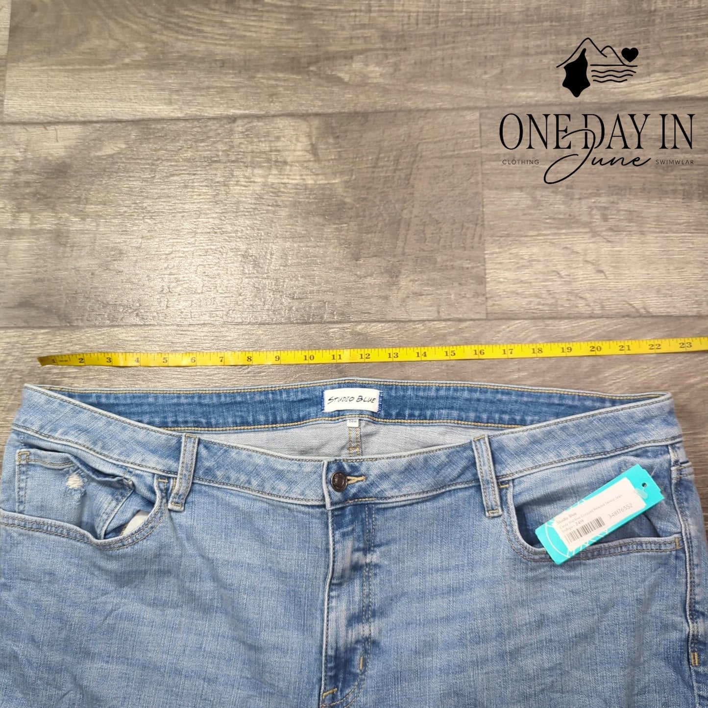 Studio Blue Plus Size Casey Mid Rise Distressed Skinny Jeans Size 24W