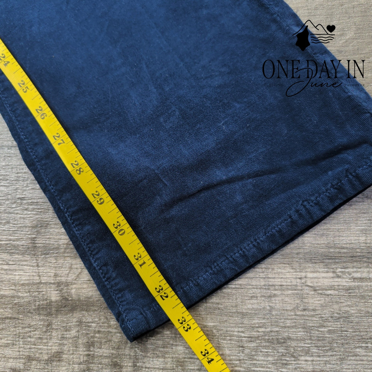AG Adriano Goldschmied Angel Fatigue Bootcut Corduroy Pants Navy NWT $215 Size 4