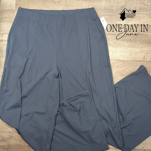 Old Navy Powersoft Go Dry Pull on Pants Size XL Tall