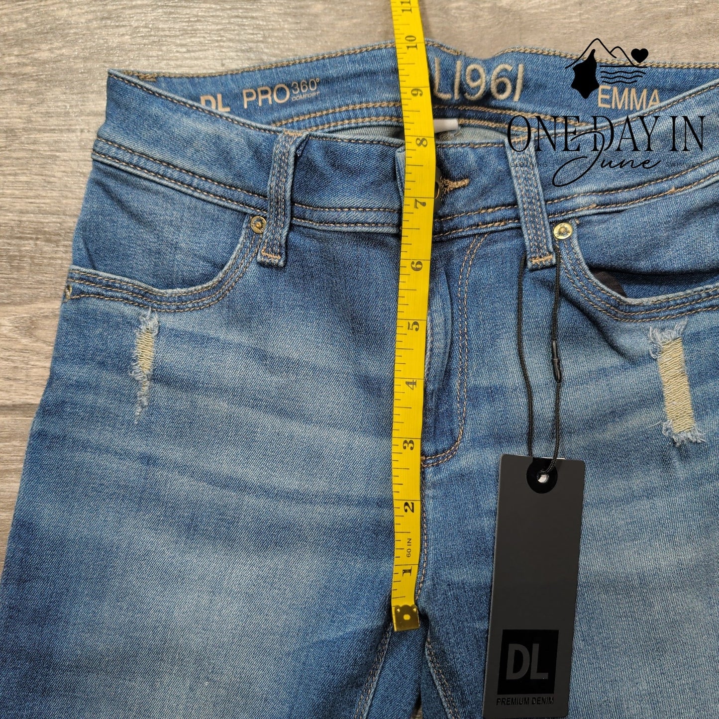 DL1961 Emma Legging Jeans Cascade Distressed Skinny NWT $178 Size 00 (24)