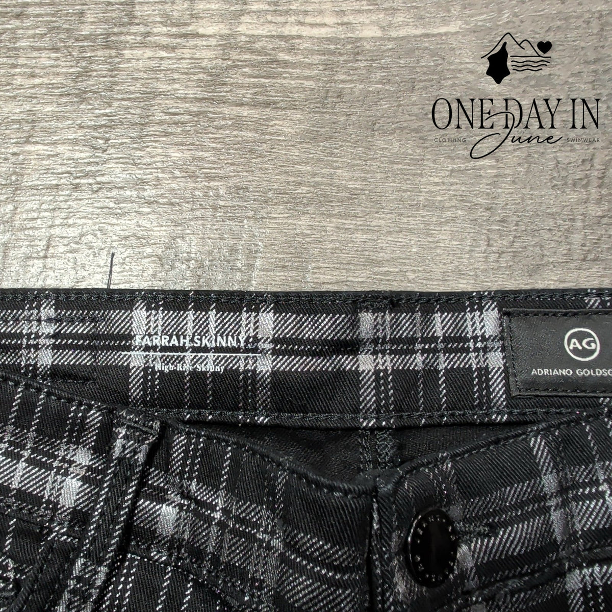 AG Adriano Goldschmied Farrah High Rise Skinny Jeans Black Plaid NWT Size 2 (26)