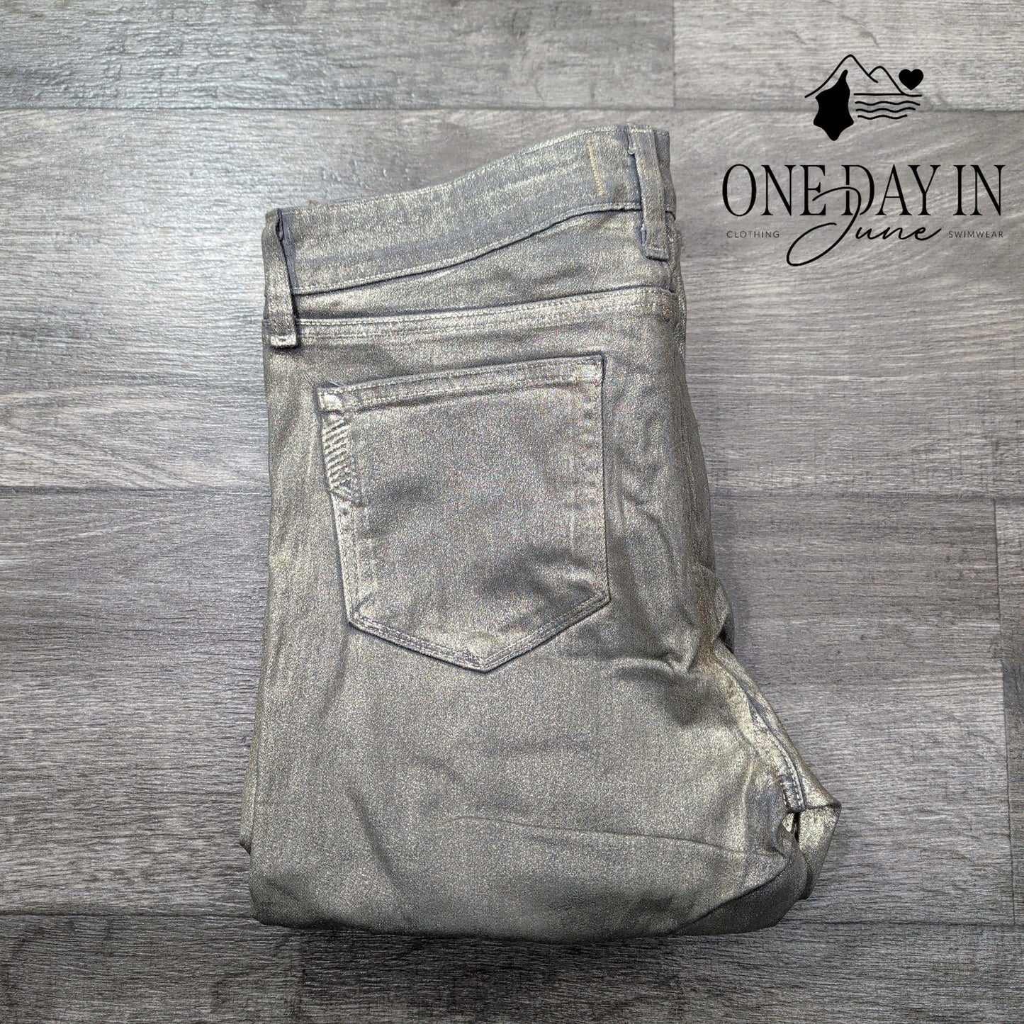 Paige Coated Denim Verdugo Ultra Skinny Jeans Size 10 (30)