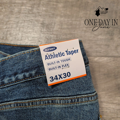 Old Navy Athletic Taper Built-In Flex Jeans Mens Medium Wash NWT Size 34X30
