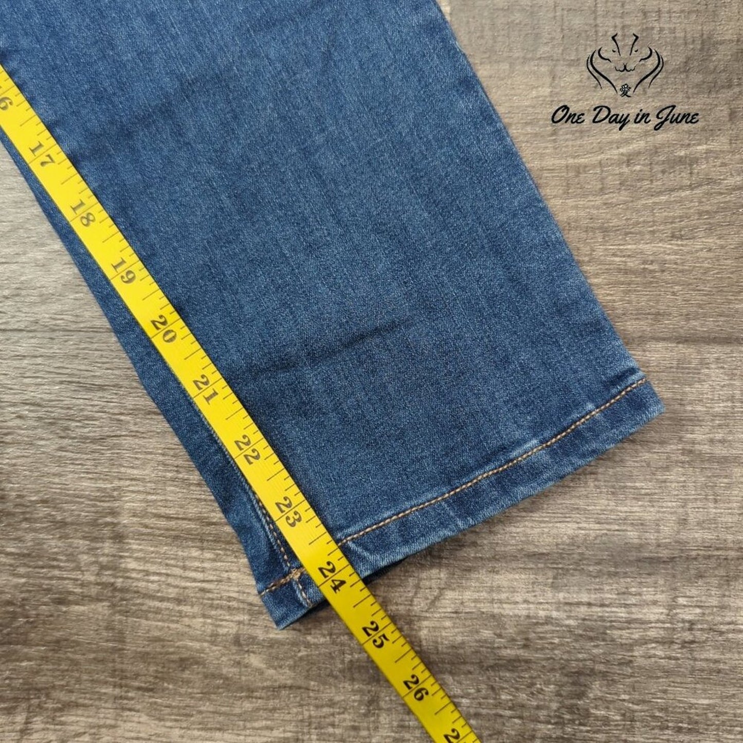 There Abouts Superflex Straight Leg Jeans Size 12