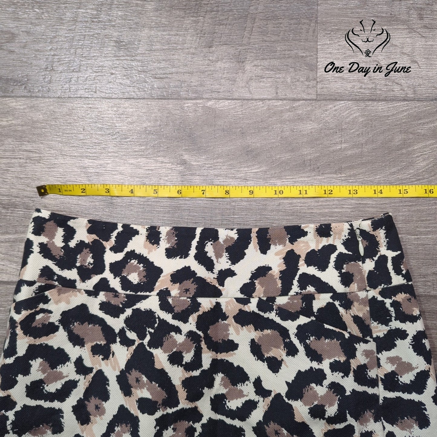 Loft Mini Skirt Size 2