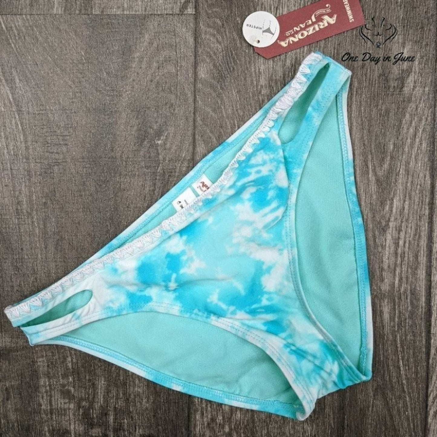Arizona Jean Co. Juniors Bikini Bottom Size M