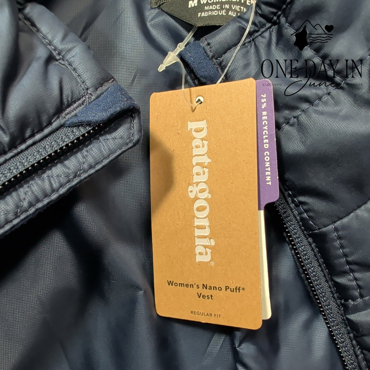 Patagonia Nano Puff Insulated Quilted Vest Navy Blue NWT B4 Logo Size M