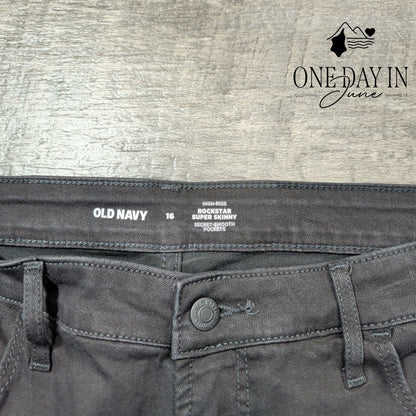Old Navy High Rise Rockstar Super Skinny Distressed Jeans Size 16