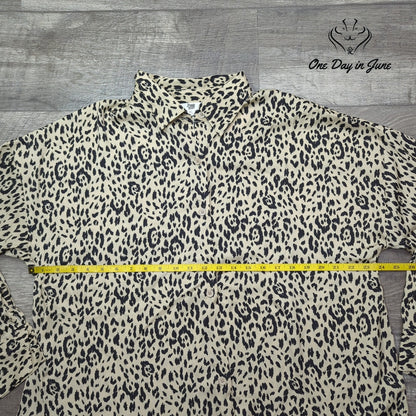 Ascot and Hart Leopard Animal Print Button Down Blouse Beige NWT Size XL