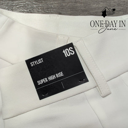 Express The Stylist Super High Rise Dress Pants White NWT Size 10 Short