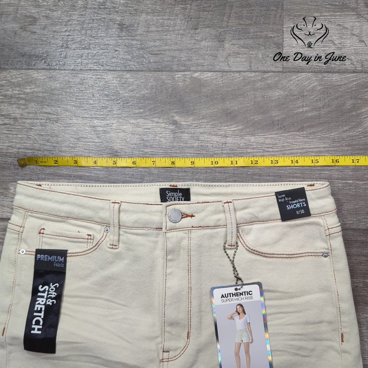 Simple Society Authentic Super High Rise Shorts Size 11