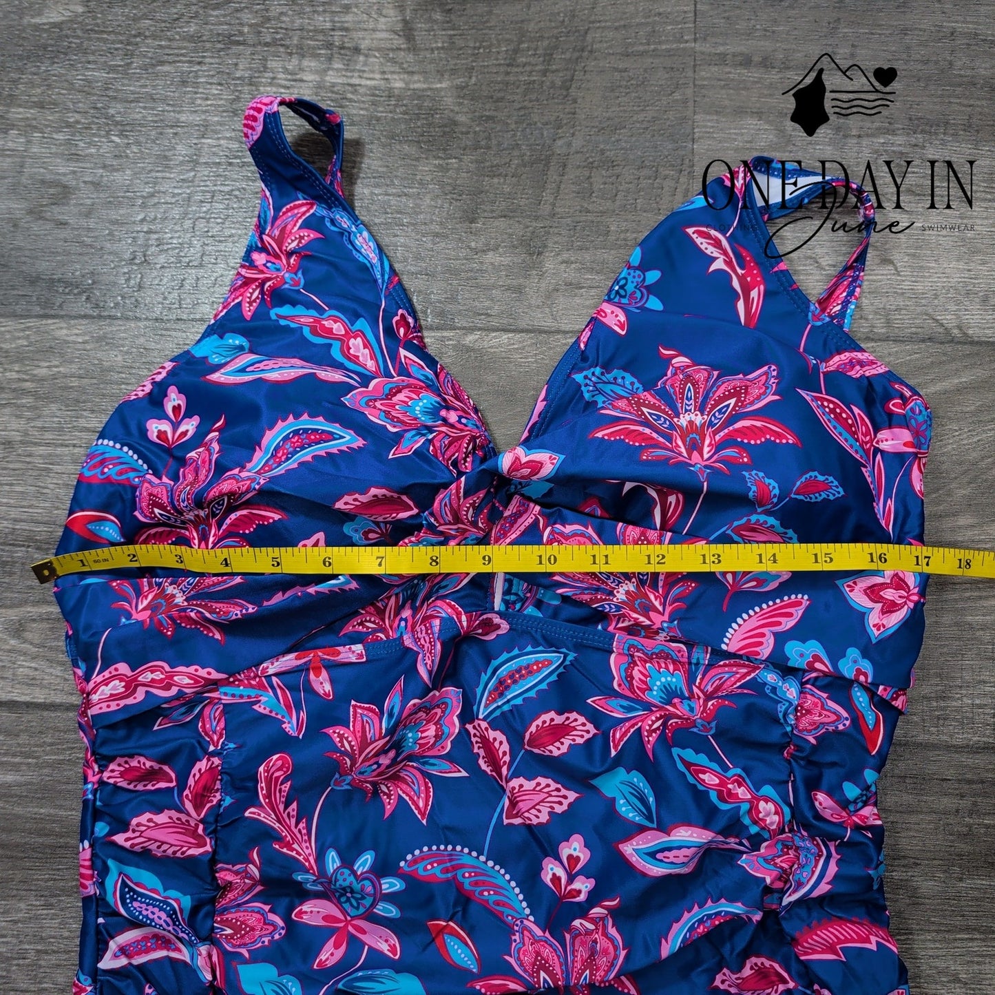 Yonique Plus Size Twist Front One Piece Swimsuit Size 18W