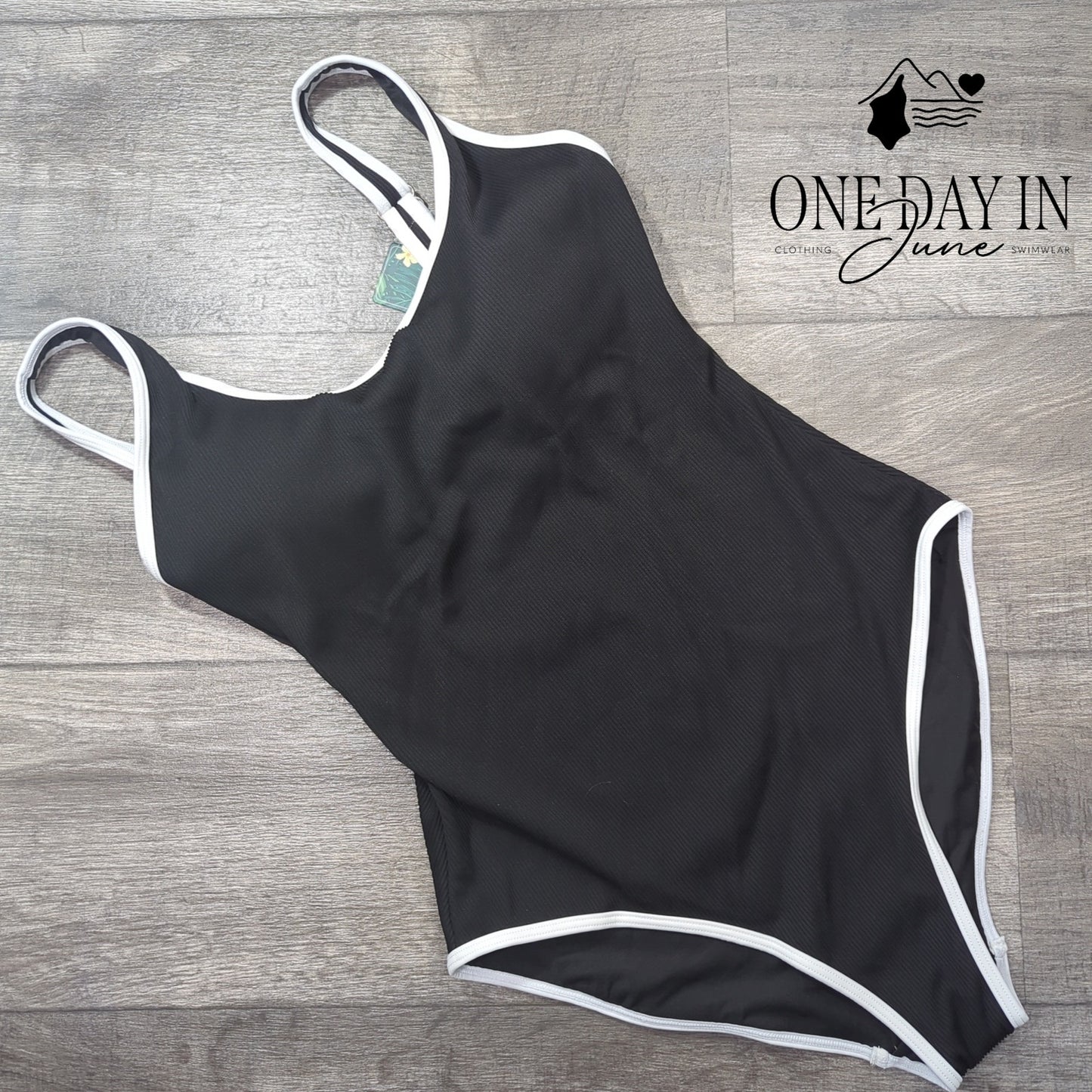 Blooming Jelly Ribbed One Piece Swimsuit Size L