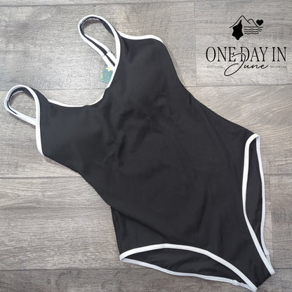 Blooming Jelly Ribbed One Piece Swimsuit Size L