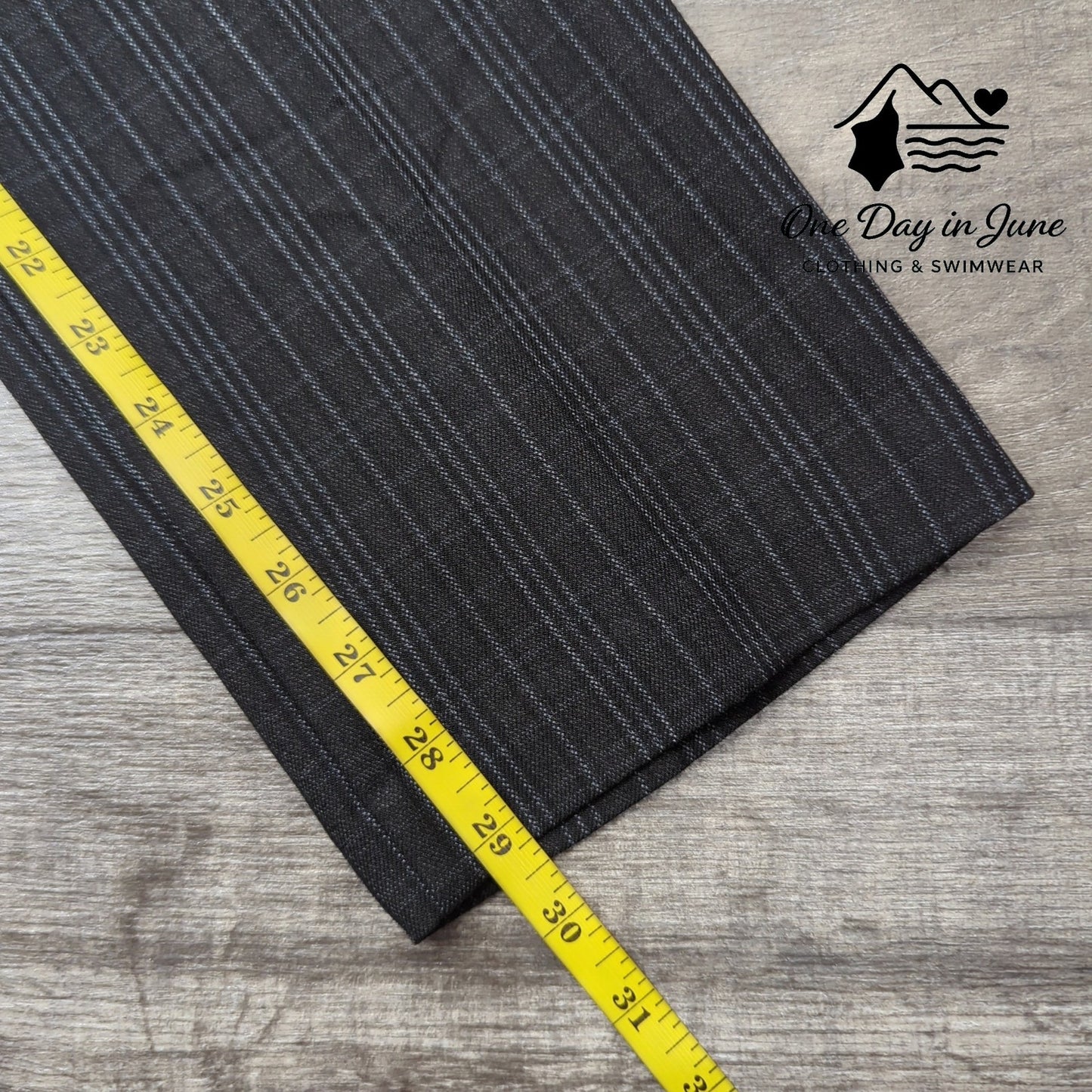 Alyx Limited Magic Waist Straight Leg Pants Size 4