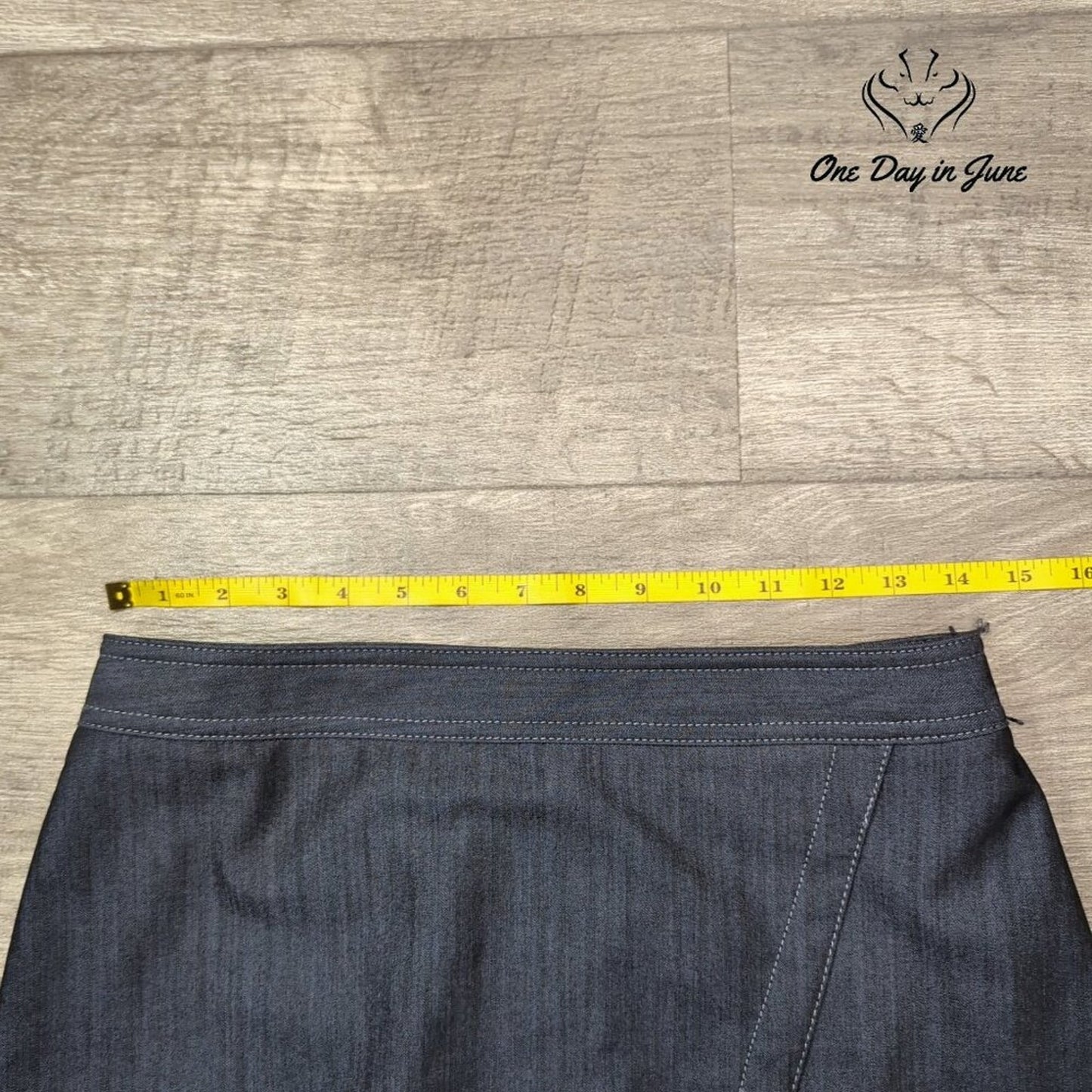 DKNY Pencil Skirt Size 2