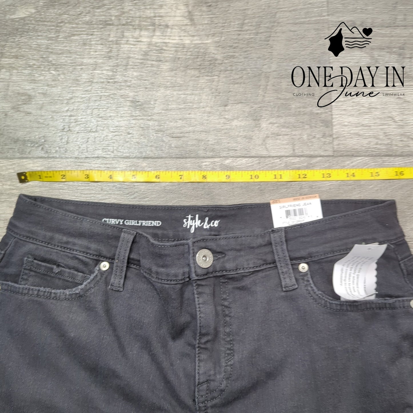 Style & Co Petite Curvy Girlfriend Jeans Size 12P