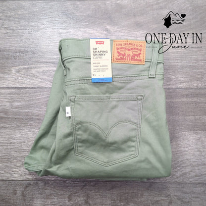Levi's Mid Rise Skinny Capri Jeans Size 31 (12)
